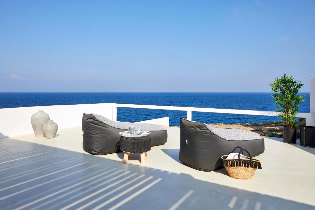 Infinite Blue Luxury Suites Fira  Exteriör bild