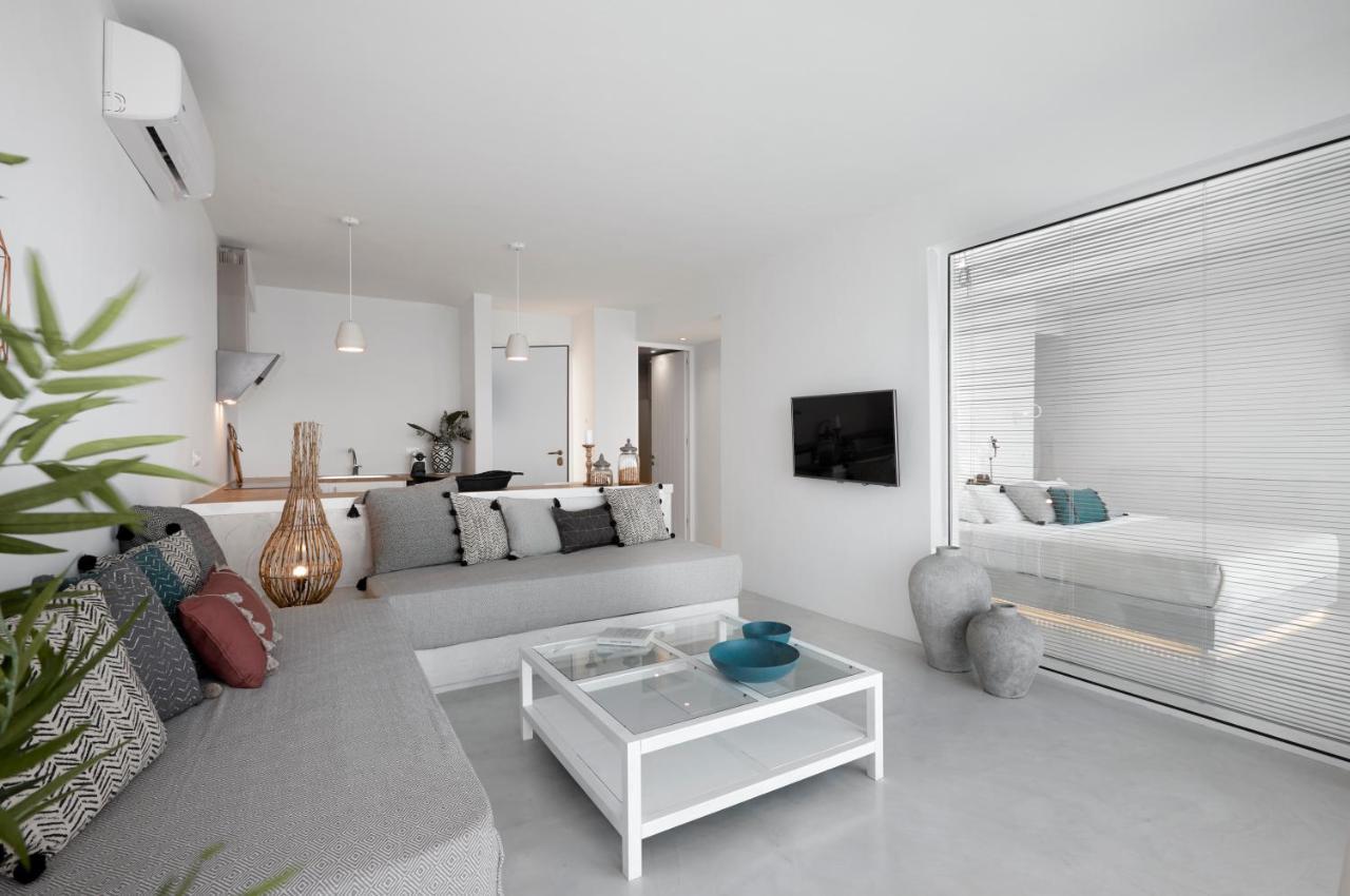 Infinite Blue Luxury Suites Fira  Exteriör bild