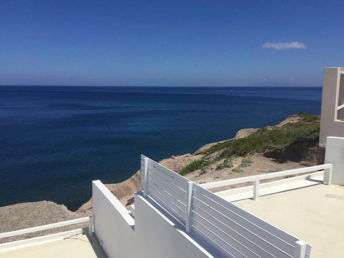 Infinite Blue Luxury Suites Fira  Exteriör bild